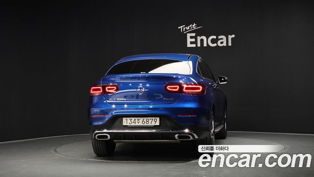 Mercedes-Benz GLC-Class GLC300e 4MATIC Coupe