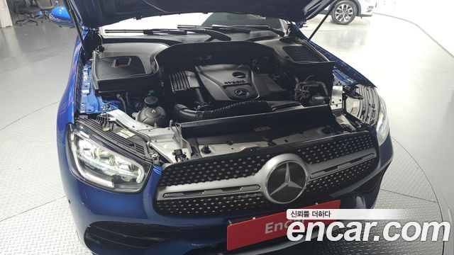 Mercedes-Benz GLC-Class GLC300e 4MATIC Coupe