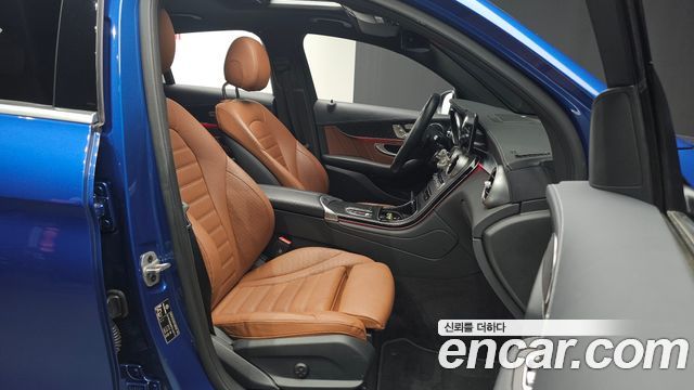 Mercedes-Benz GLC-Class GLC300e 4MATIC Coupe