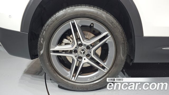 Mercedes-Benz GLB-Class GLB250 4MATIC