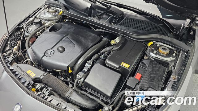 Mercedes-Benz CLA-Class CLA200 d 4MATIC