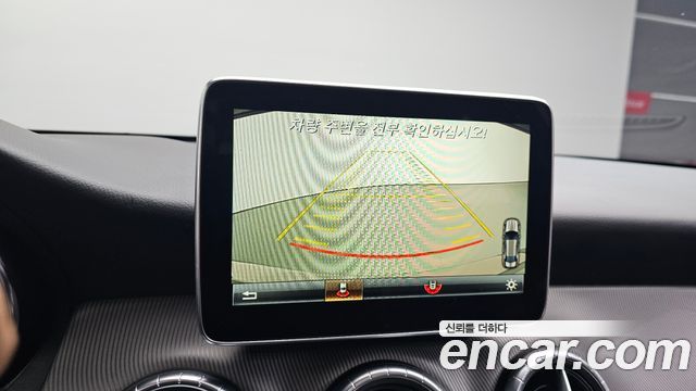 Mercedes-Benz CLA-Class CLA200 d 4MATIC