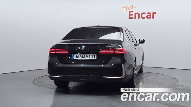 BMW 5-Series 520i