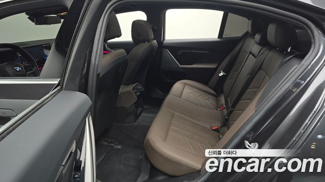 BMW 5-Series 520i