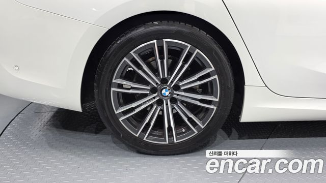 BMW 3-Series 320i M Sport