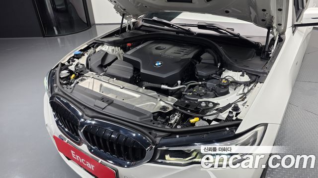 BMW 3-Series 320i M Sport