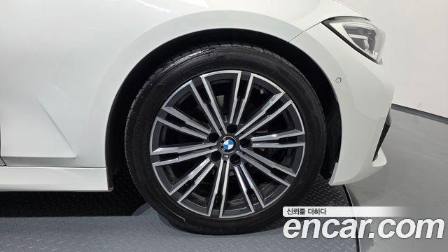 BMW 3-Series 320i M Sport