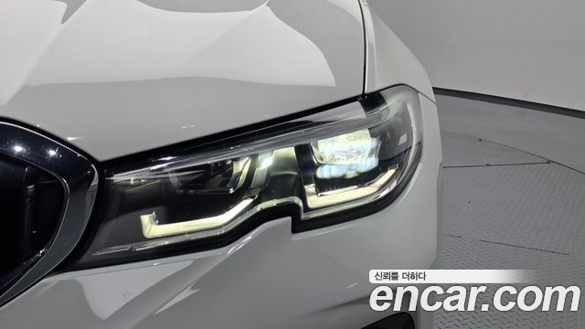 BMW 3-Series 320i M Sport