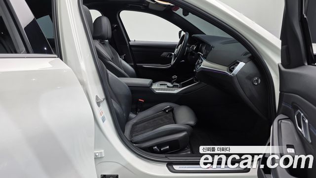 BMW 3-Series 320i M Sport