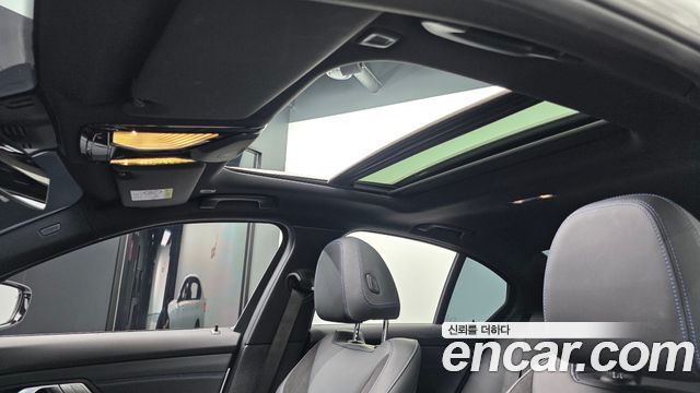 BMW 3-Series 320i M Sport