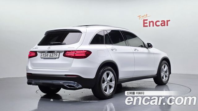 Mercedes-Benz GLC-Class GLC220 d 4MATIC