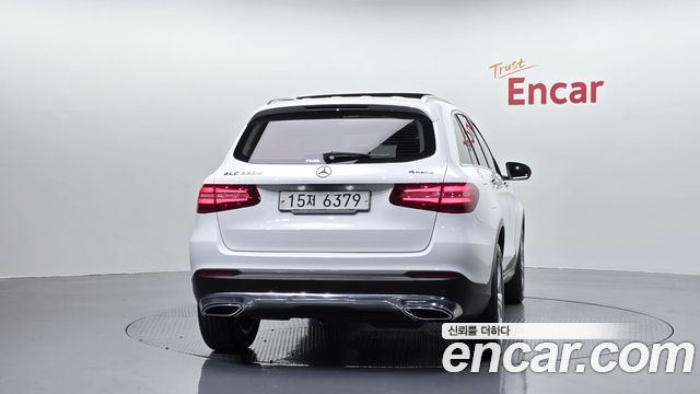 Mercedes-Benz GLC-Class GLC220 d 4MATIC