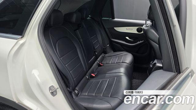 Mercedes-Benz GLC-Class GLC220 d 4MATIC