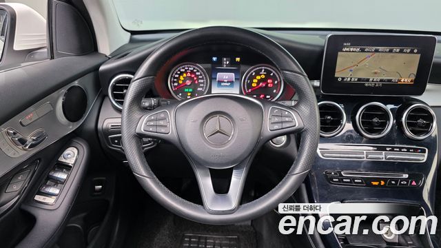 Mercedes-Benz GLC-Class GLC220 d 4MATIC