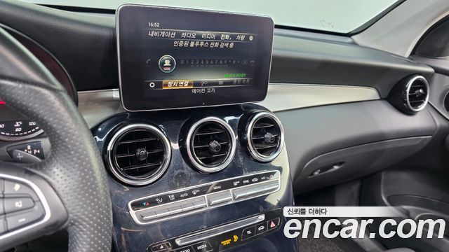 Mercedes-Benz GLC-Class GLC220 d 4MATIC