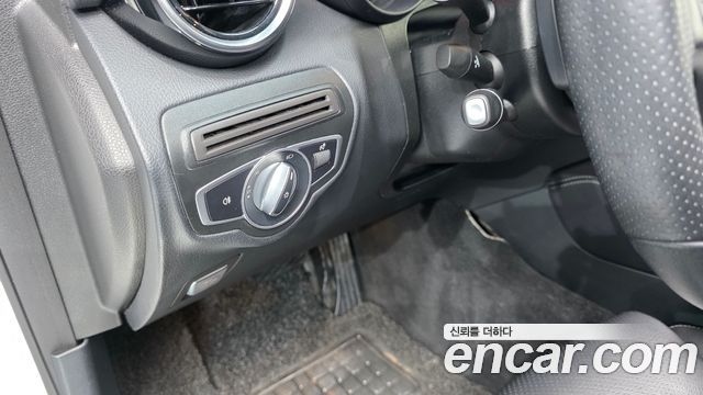 Mercedes-Benz GLC-Class GLC220 d 4MATIC