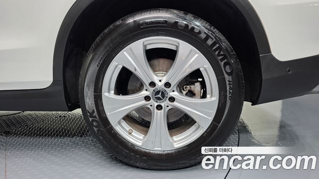 Mercedes-Benz GLC-Class GLC220 d 4MATIC