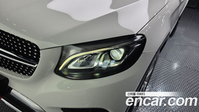 Mercedes-Benz GLC-Class GLC220 d 4MATIC