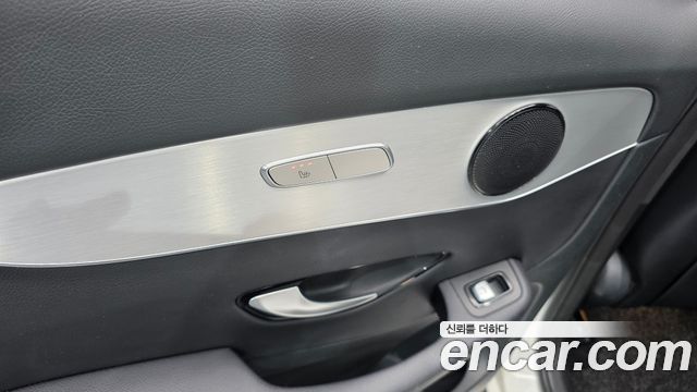 Mercedes-Benz GLC-Class GLC220 d 4MATIC