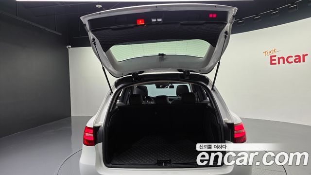 Mercedes-Benz GLC-Class GLC220 d 4MATIC