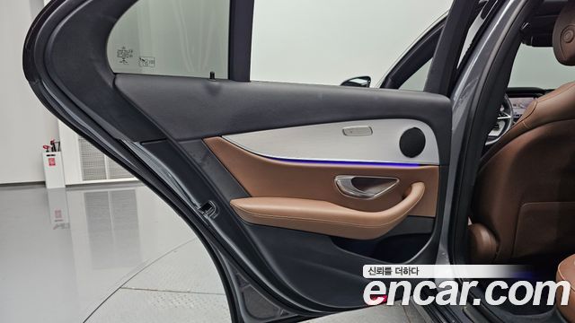 Mercedes-Benz E-Class E250 Avantgarde