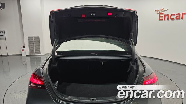 Mercedes-Benz E-Class E250 Avantgarde