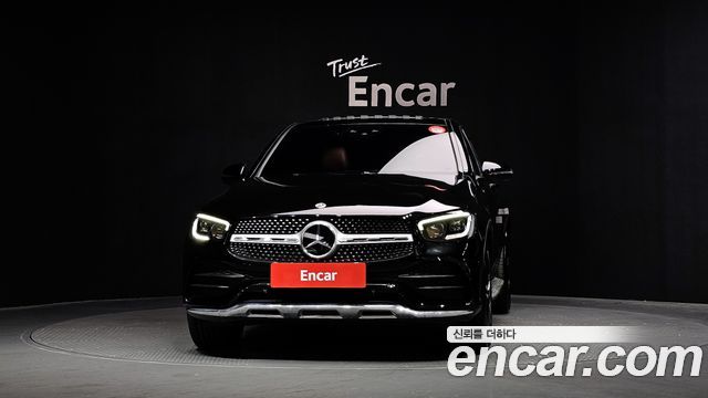 Mercedes-Benz GLC-Class GCL300 4MATIC Coupe