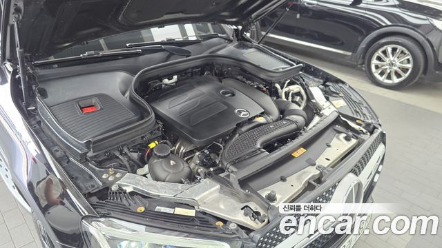 Mercedes-Benz GLC-Class GCL300 4MATIC Coupe