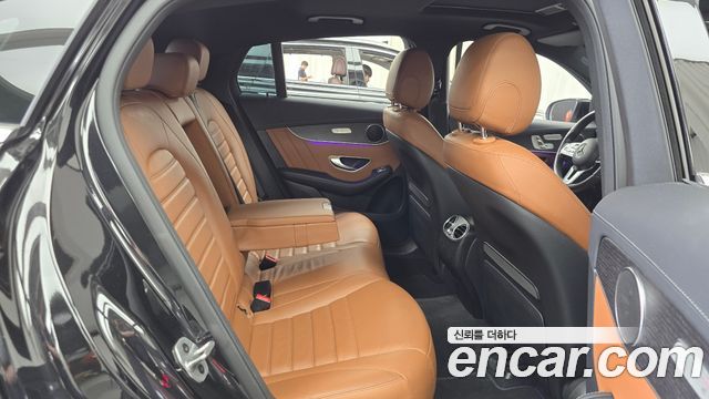 Mercedes-Benz GLC-Class GCL300 4MATIC Coupe