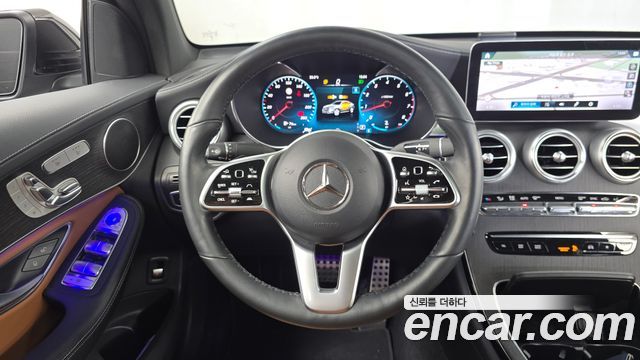 Mercedes-Benz GLC-Class GCL300 4MATIC Coupe