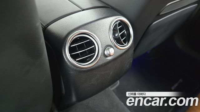Mercedes-Benz GLC-Class GCL300 4MATIC Coupe