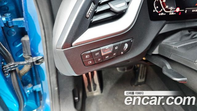 BMW 2-Series 220i M Sports