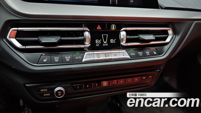 BMW 2-Series 220i M Sports