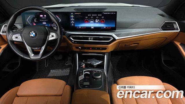 BMW 3-Series 320i