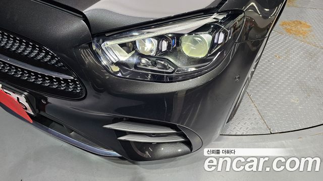 Mercedes-Benz E-Class E350 4MATIC AMG Line