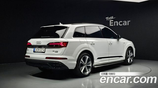 Audi Q7 55 TFSI Quattro Premium