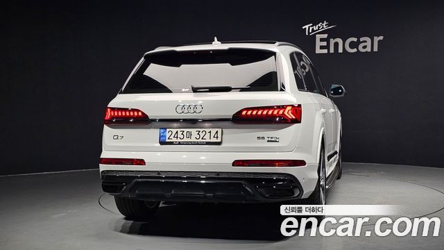 Audi Q7 55 TFSI Quattro Premium