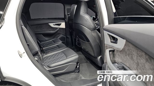 Audi Q7 55 TFSI Quattro Premium