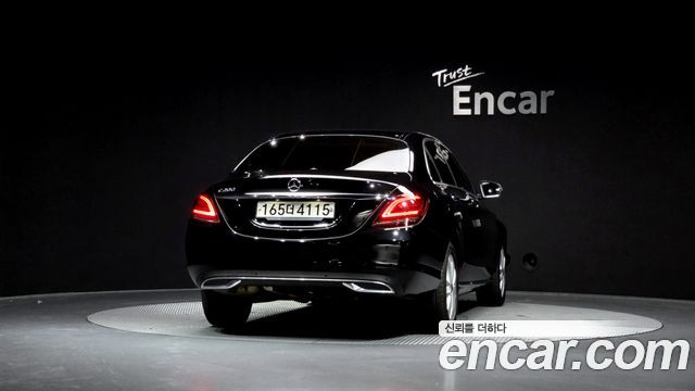 Mercedes-Benz C-Class C200 Avantgarde