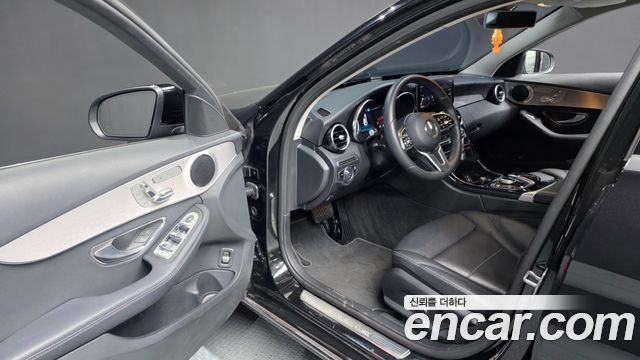 Mercedes-Benz C-Class C200 Avantgarde