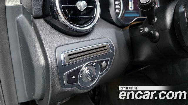 Mercedes-Benz C-Class C200 Avantgarde