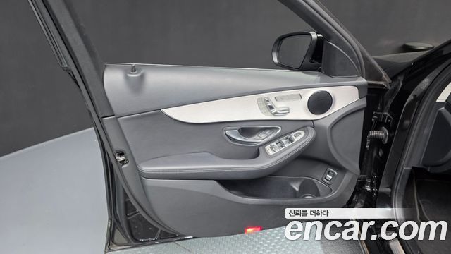 Mercedes-Benz C-Class C200 Avantgarde