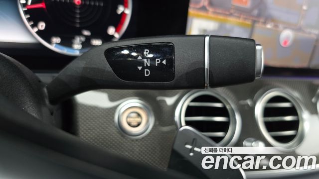 Mercedes-Benz E-Class E350 4MATIC AMG Line