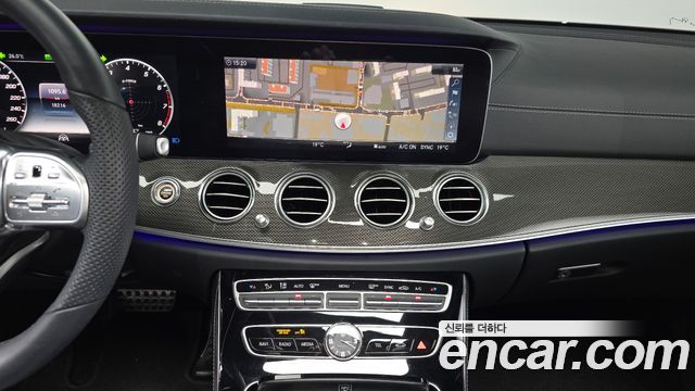 Mercedes-Benz E-Class E350 4MATIC AMG Line