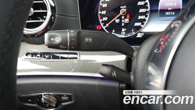 Mercedes-Benz E-Class E350 4MATIC AMG Line