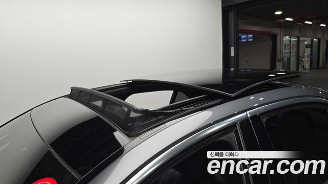 Mercedes-Benz E-Class E350 4MATIC AMG Line