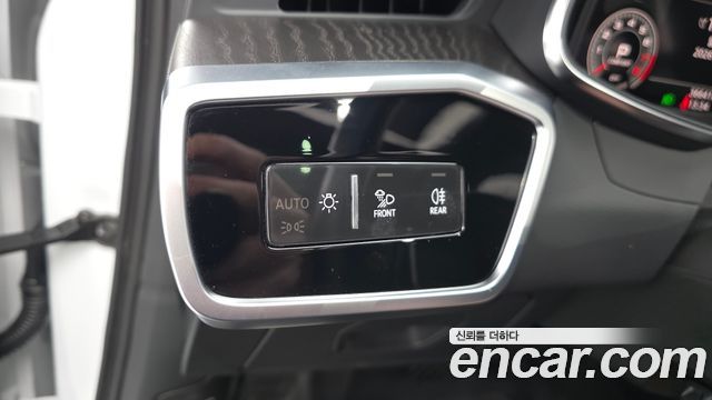 Audi A6 45 TFSI Quattro Premium