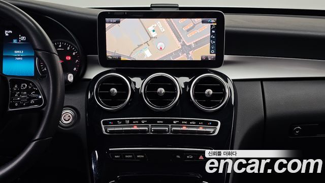 Mercedes-Benz C-Class C200