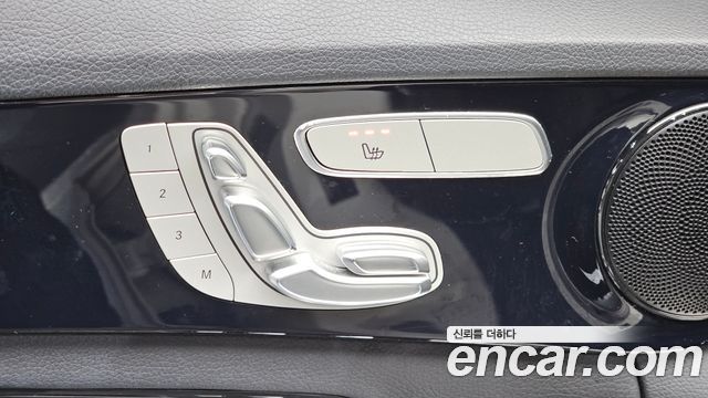 Mercedes-Benz C-Class C200