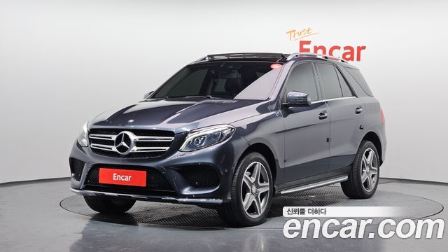 Mercedes-Benz GLE-Class GLE350 d 4MATIC